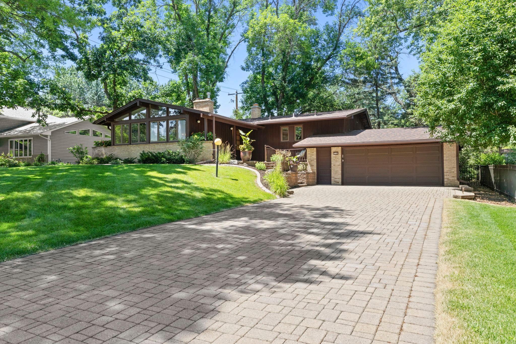 Welcome to 5164 Saint Moritz Drive!