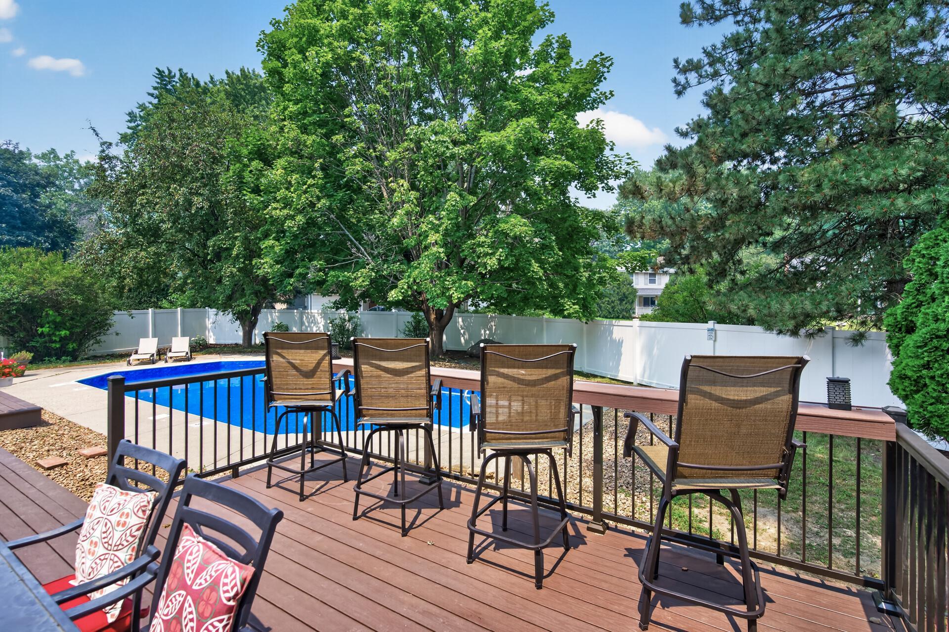 Great backyard for summer entertaining!