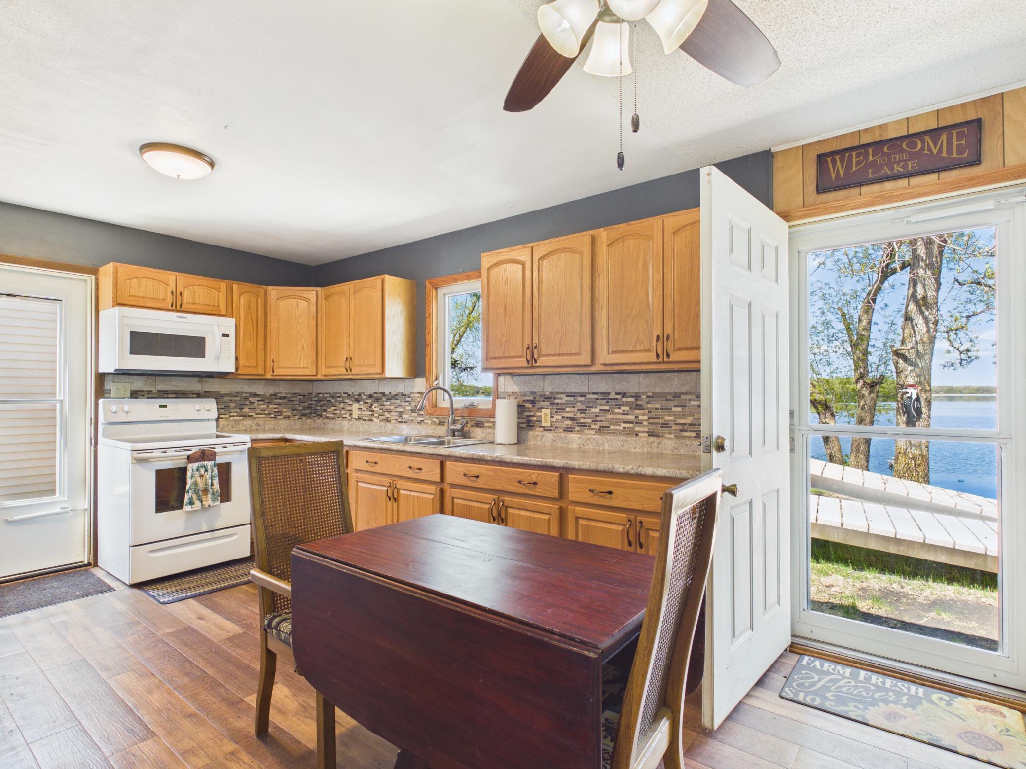 Kitchen 1.jpg