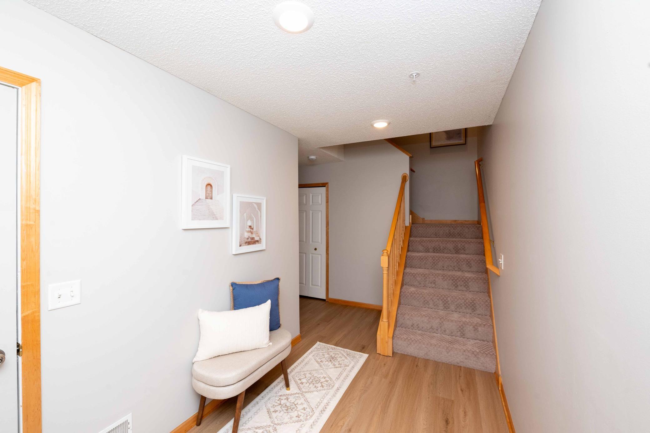 Huge entry and walk in closet