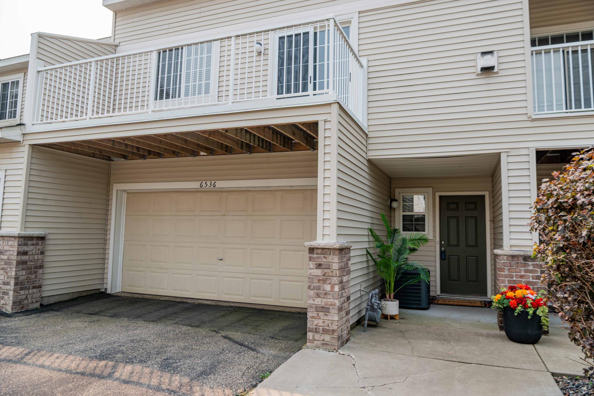 Like new and move in ready!