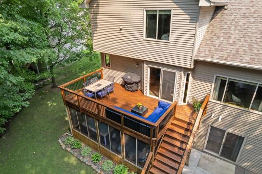 Enjoy the entire summer right into fall off of this great deck