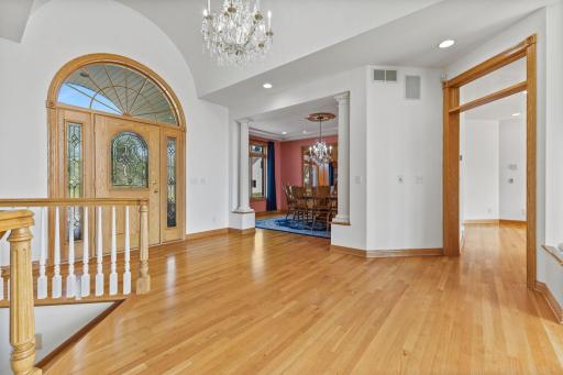 500 Barton Avenue NW, Buffalo, MN 55313