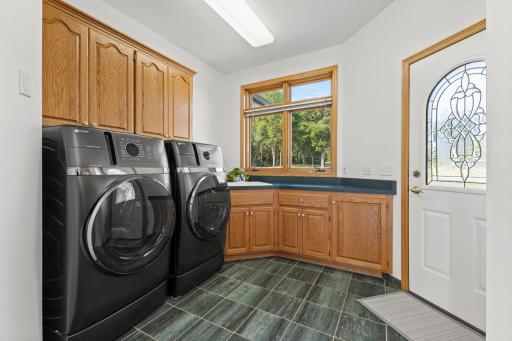 500 Barton Avenue NW, Buffalo, MN 55313