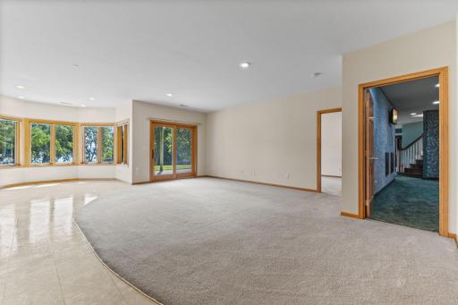 500 Barton Avenue NW, Buffalo, MN 55313