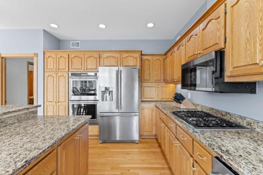 500 Barton Avenue NW, Buffalo, MN 55313