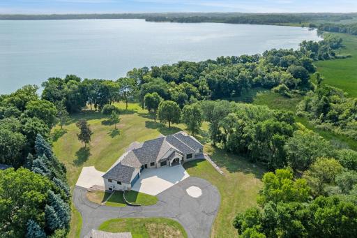 500 Barton Avenue NW, Buffalo, MN 55313