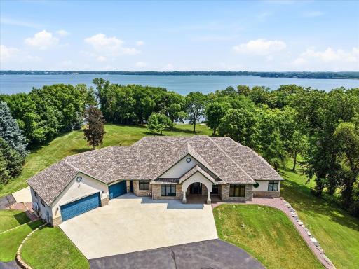 500 Barton Avenue NW, Buffalo, MN 55313