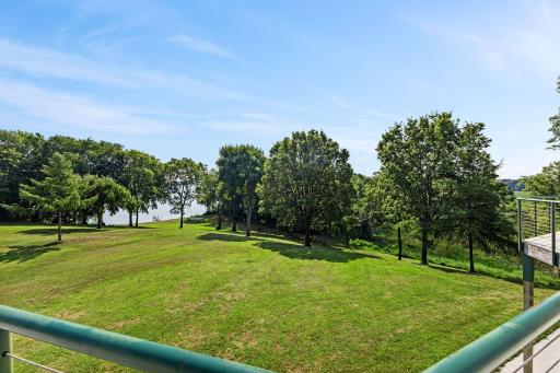500 Barton Avenue NW, Buffalo, MN 55313
