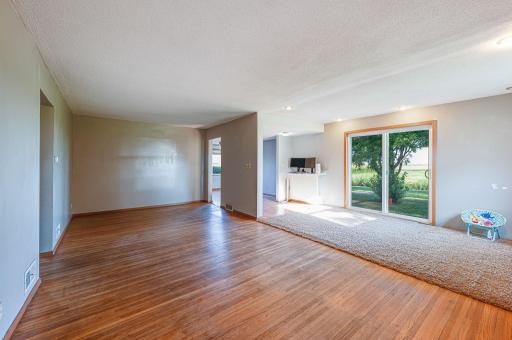 205 232nd Avenue, Fairmont, MN 56031