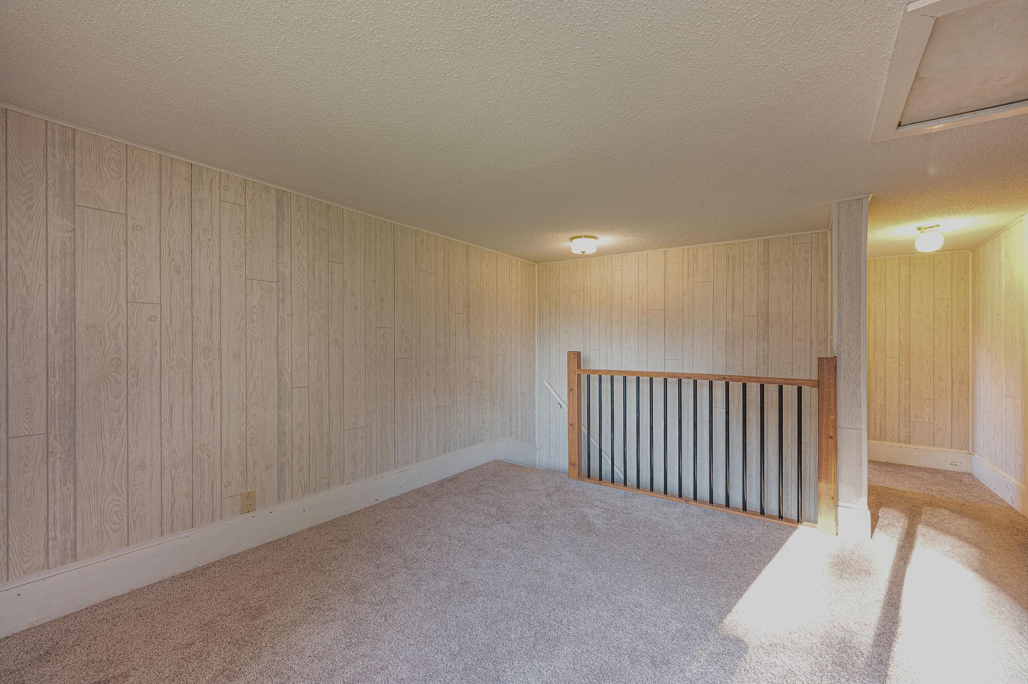 205 232nd Ave Fairmont MN-40.jpg