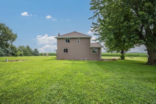 205 232nd Avenue, Fairmont, MN 56031