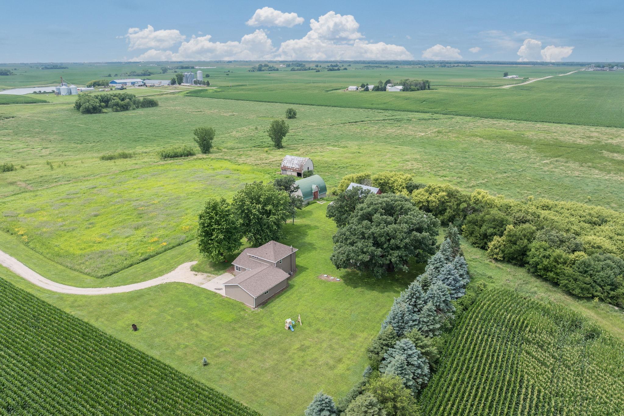 205 232nd Ave Fairmont MN-18.jpg