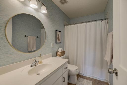 Stylish and functional upper-level full bathroom