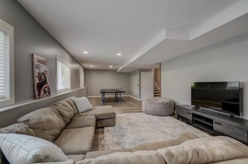 3412 Walden Drive, Woodbury, MN 55129