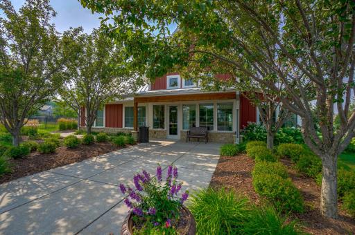3412 Walden Drive, Woodbury, MN 55129