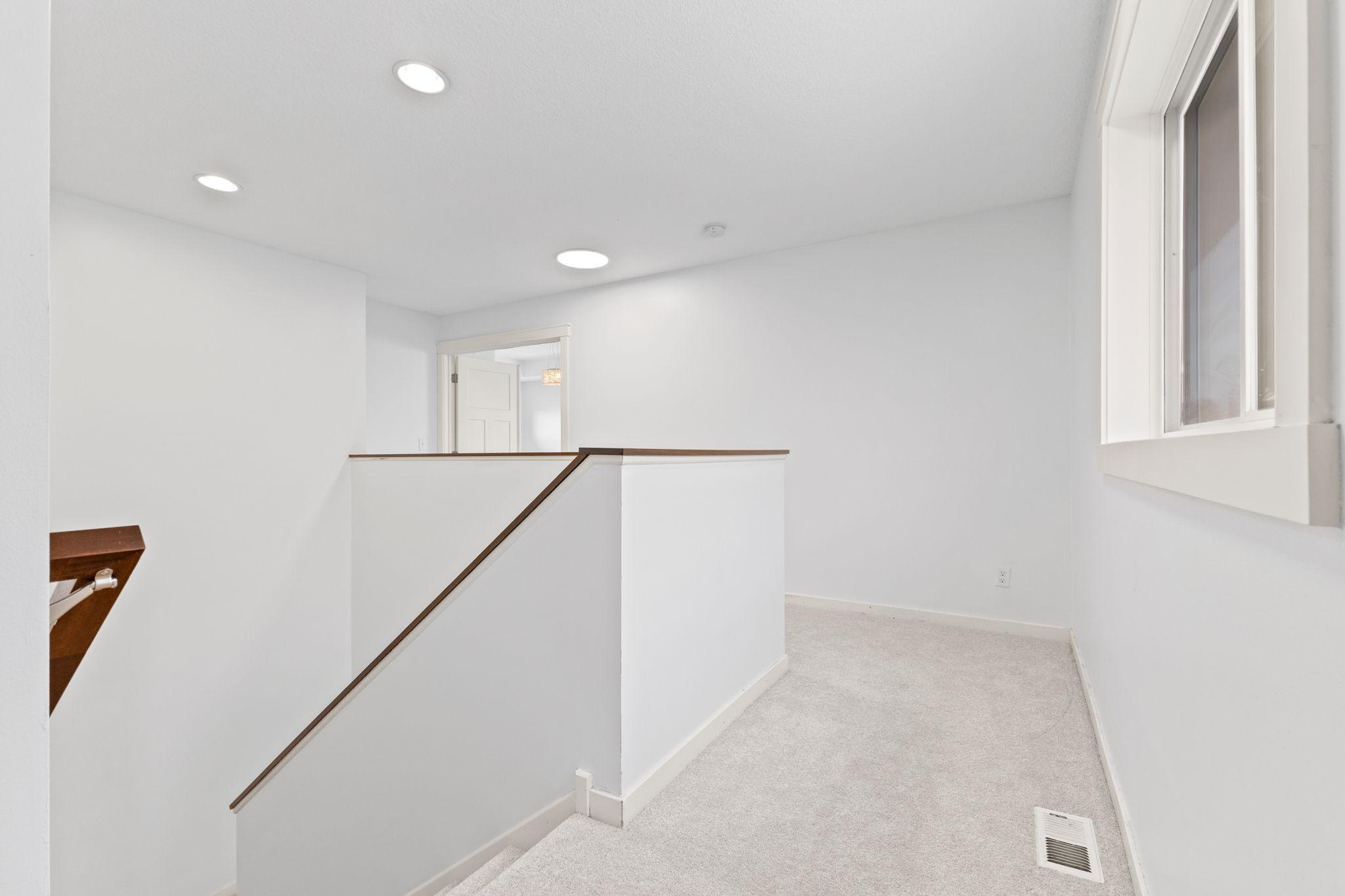Vivid Spaces_10730 Knollwood Ln_24.jpg