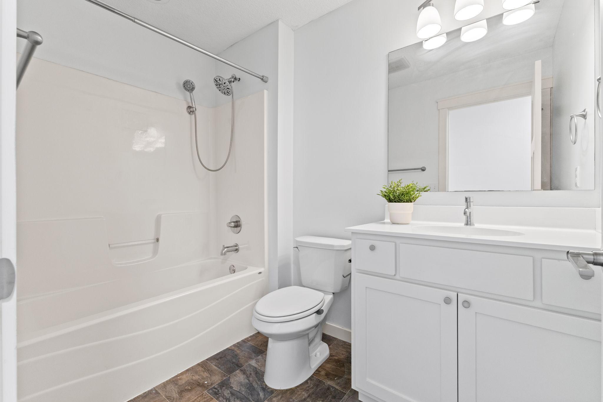 Vivid Spaces_10730 Knollwood Ln_35.jpg