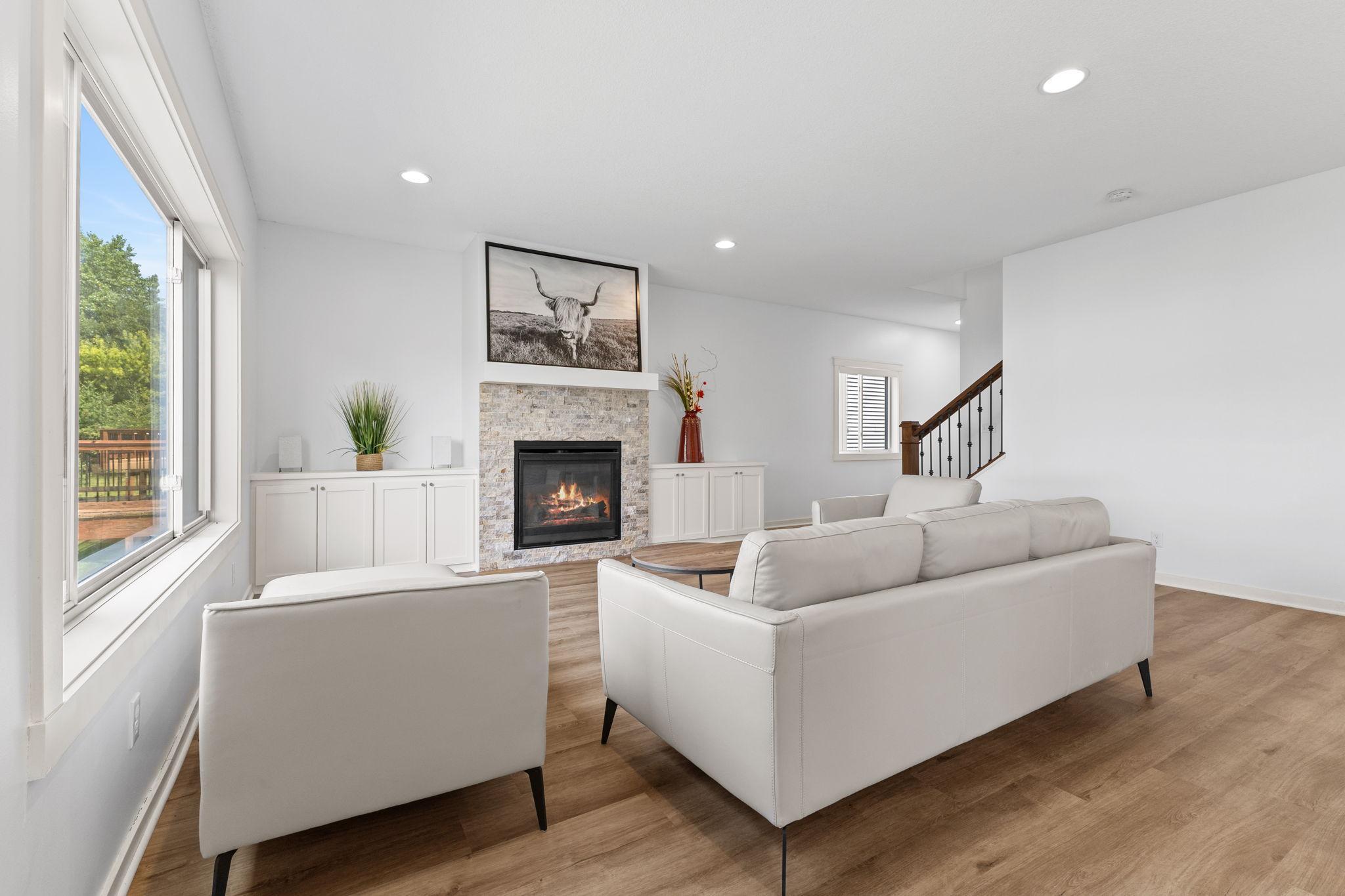 Vivid Spaces_10730 Knollwood Ln_15.jpg