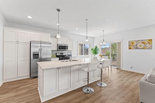 10730 Knollwood Lane, Saint Paul, MN 55129
