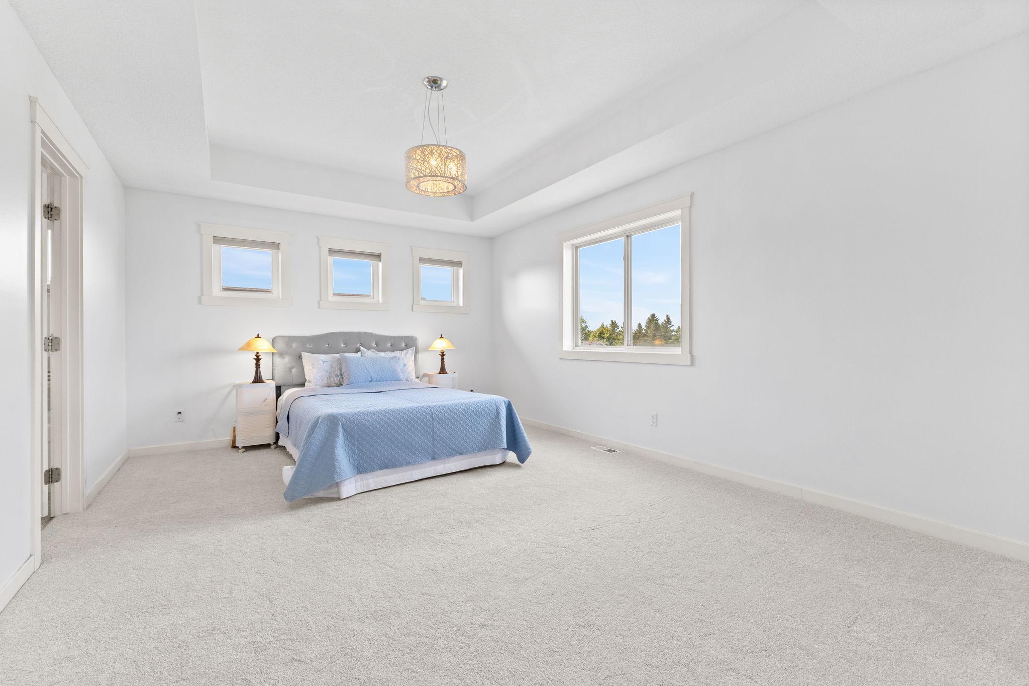 Vivid Spaces_10730 Knollwood Ln_27.jpg