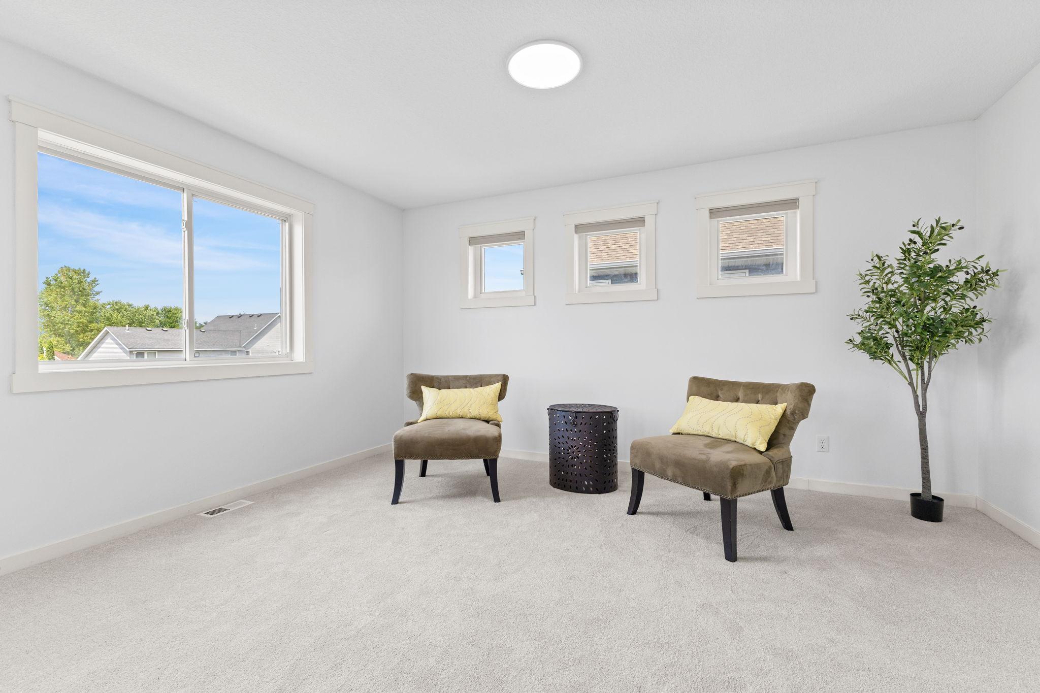 Vivid Spaces_10730 Knollwood Ln_29.jpg