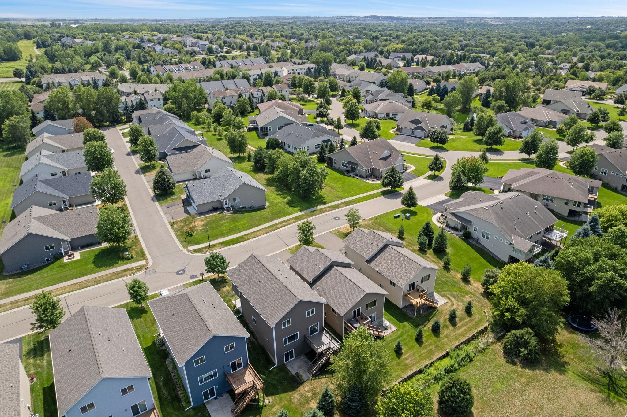 Vivid Spaces_10730 Knollwood Ln_49.jpg