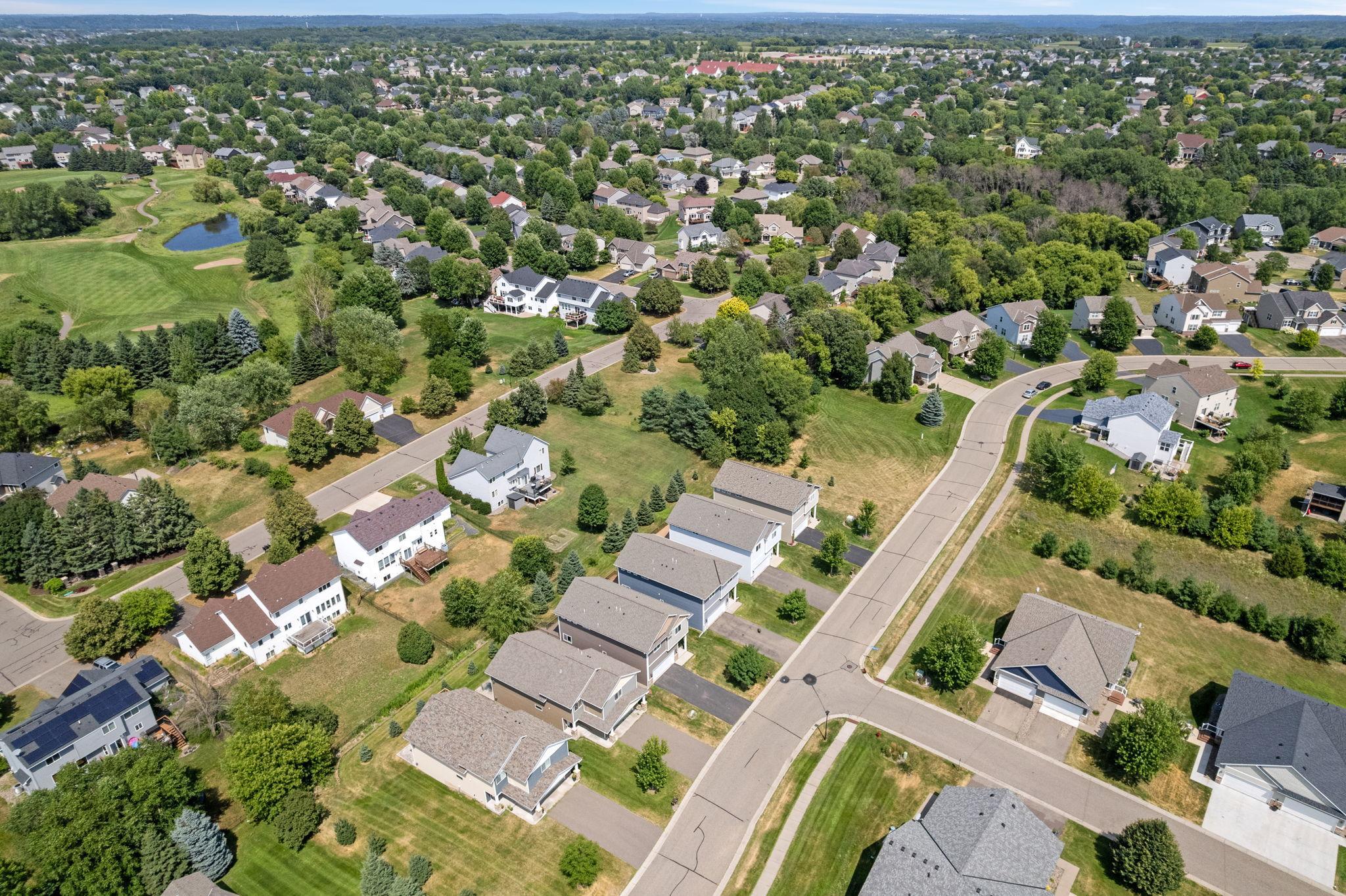 Vivid Spaces_10730 Knollwood Ln_47.jpg