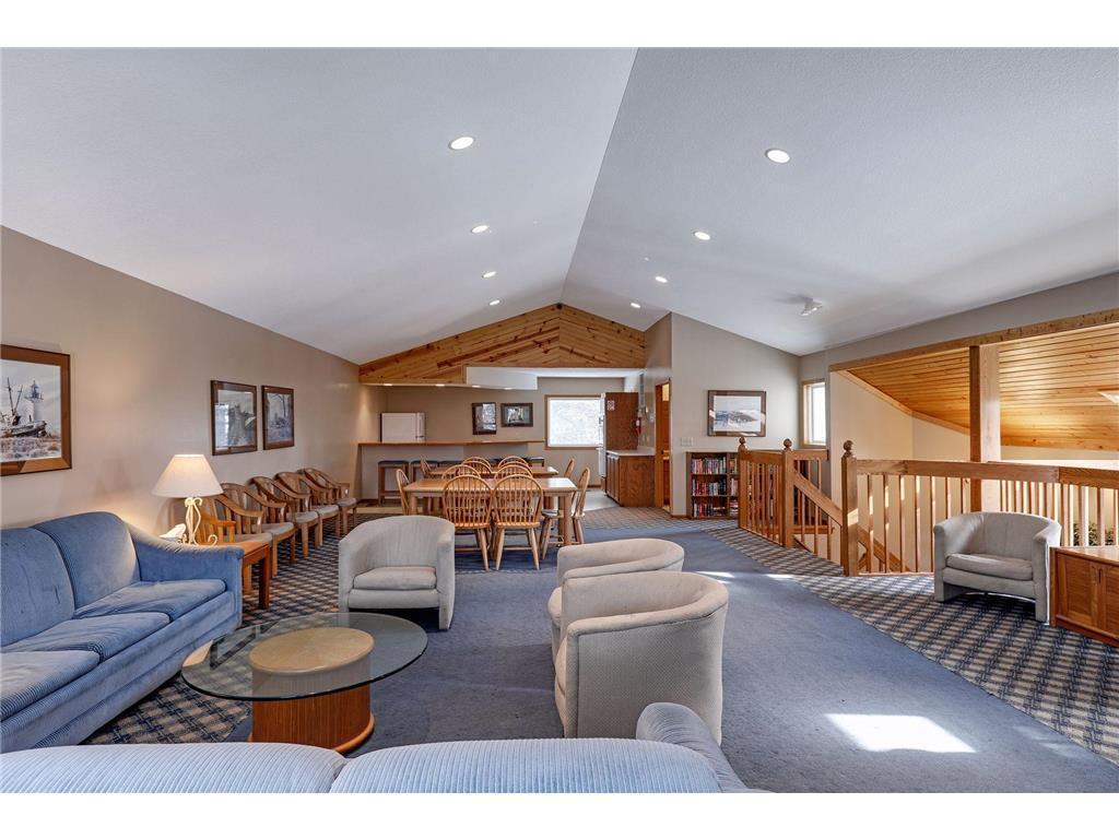 party room 2.jpg
