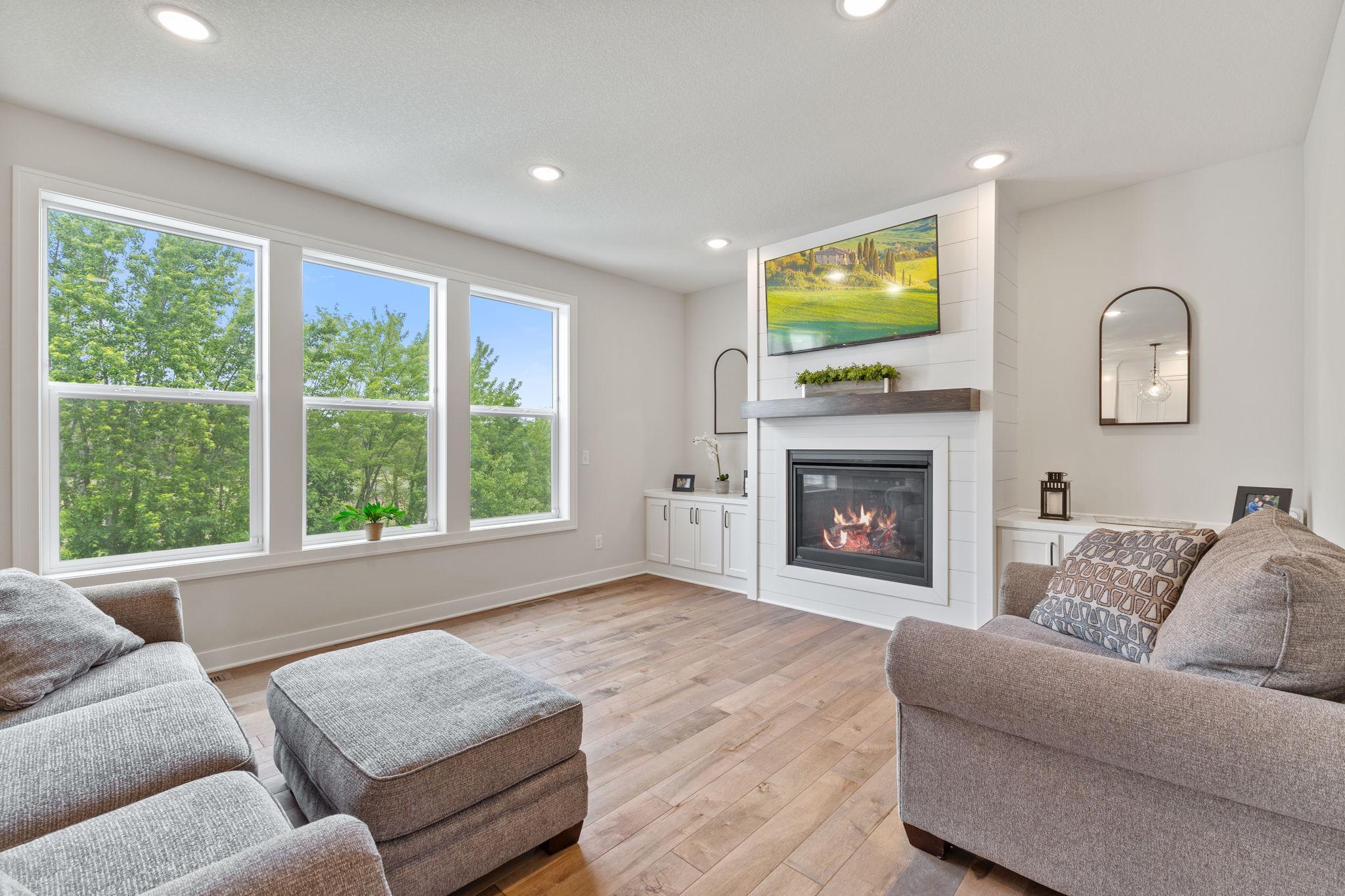 Vivid Spaces_14690 143rd Ave N_21.jpg