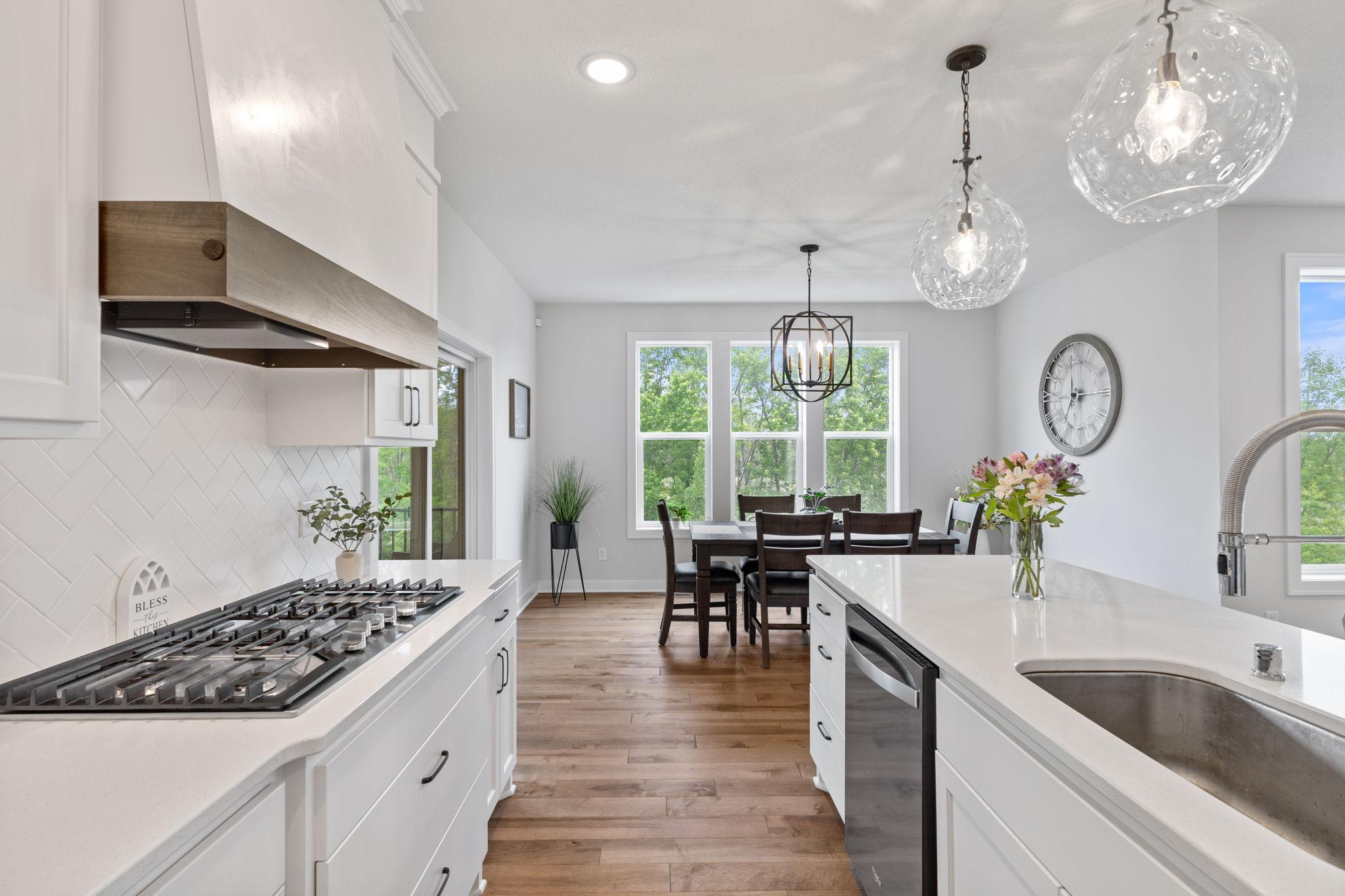 Vivid Spaces_14690 143rd Ave N_13.jpg