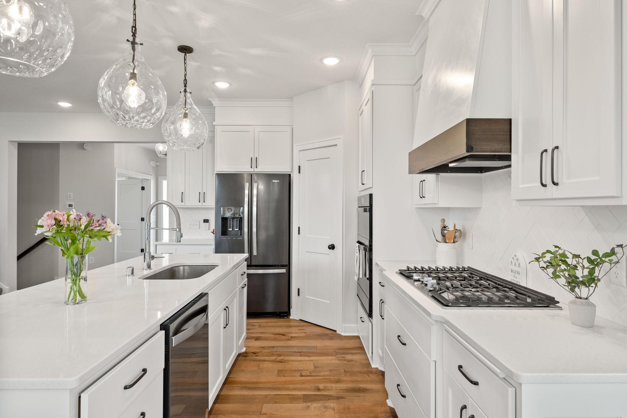 Vivid Spaces_14690 143rd Ave N_12.jpg