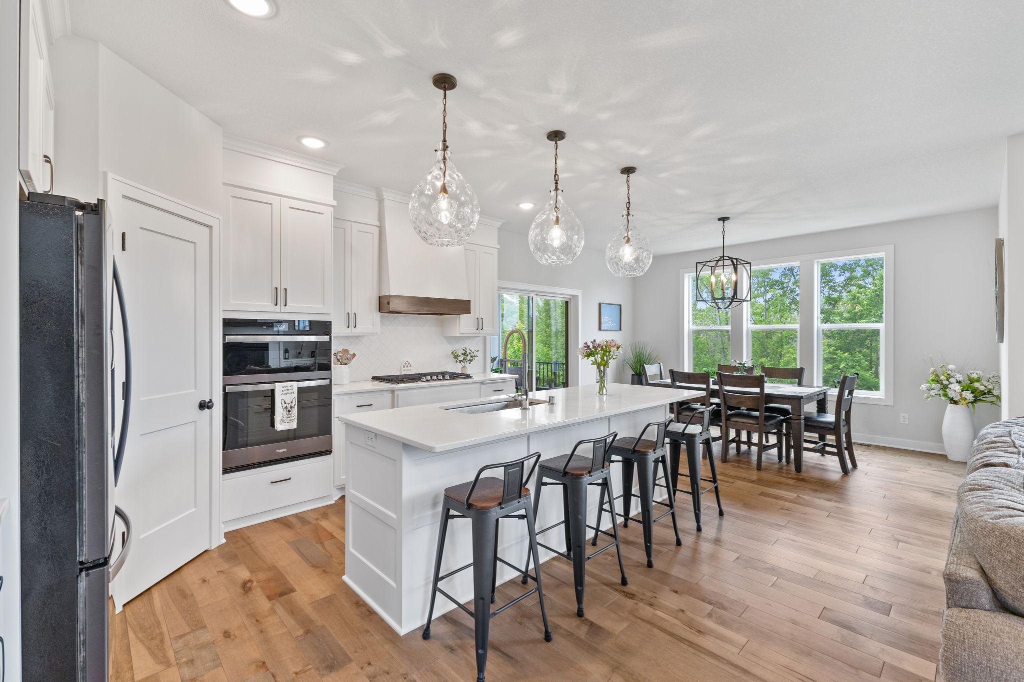 Vivid Spaces_14690 143rd Ave N_10.jpg