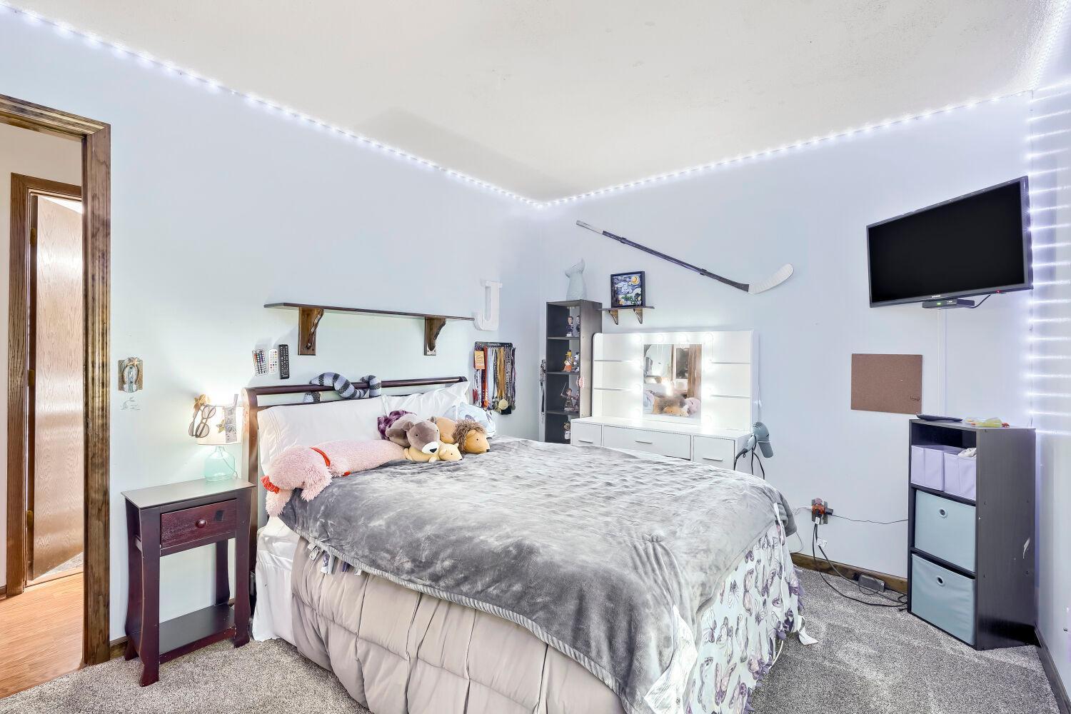12962 Morgan Place - Web Quality - 021 - 21 Bedroom.jpg