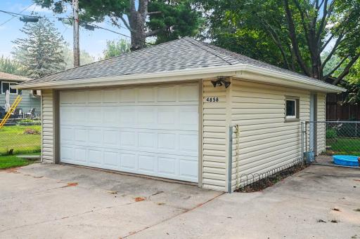 4858 Carolyn Lane, Saint Paul, MN 55110