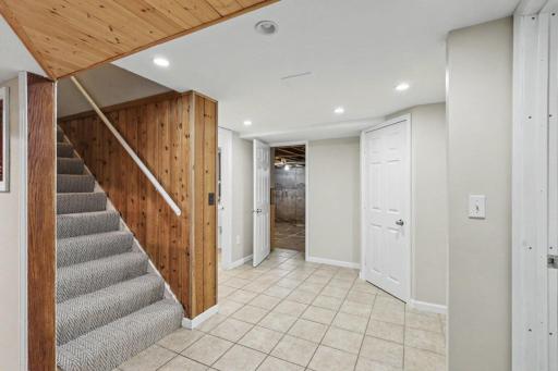 4858 Carolyn Lane, Saint Paul, MN 55110