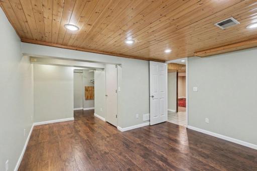 4858 Carolyn Lane, Saint Paul, MN 55110
