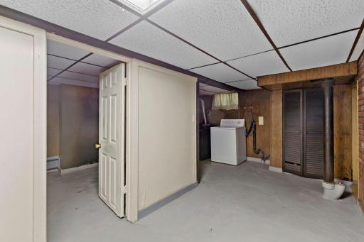 3822 Dupont Avenue N, Minneapolis, MN 55412