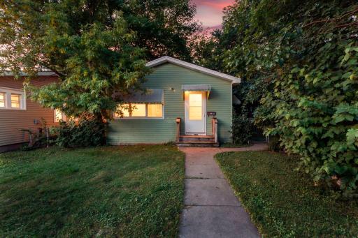 3822 Dupont Avenue N, Minneapolis, MN 55412