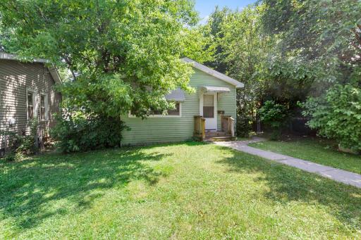 3822 Dupont Avenue N, Minneapolis, MN 55412