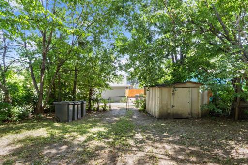 3822 Dupont Avenue N, Minneapolis, MN 55412