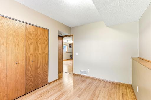 11831 Kerry Street NW, Coon Rapids, MN 55433