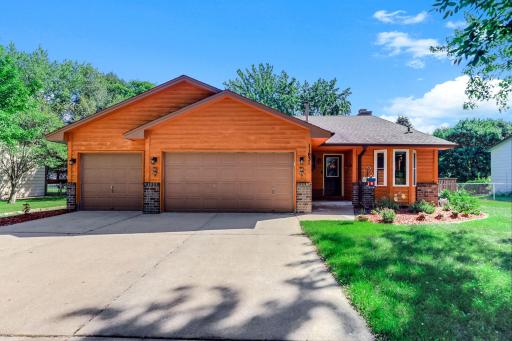 11831 Kerry Street NW, Coon Rapids, MN 55433