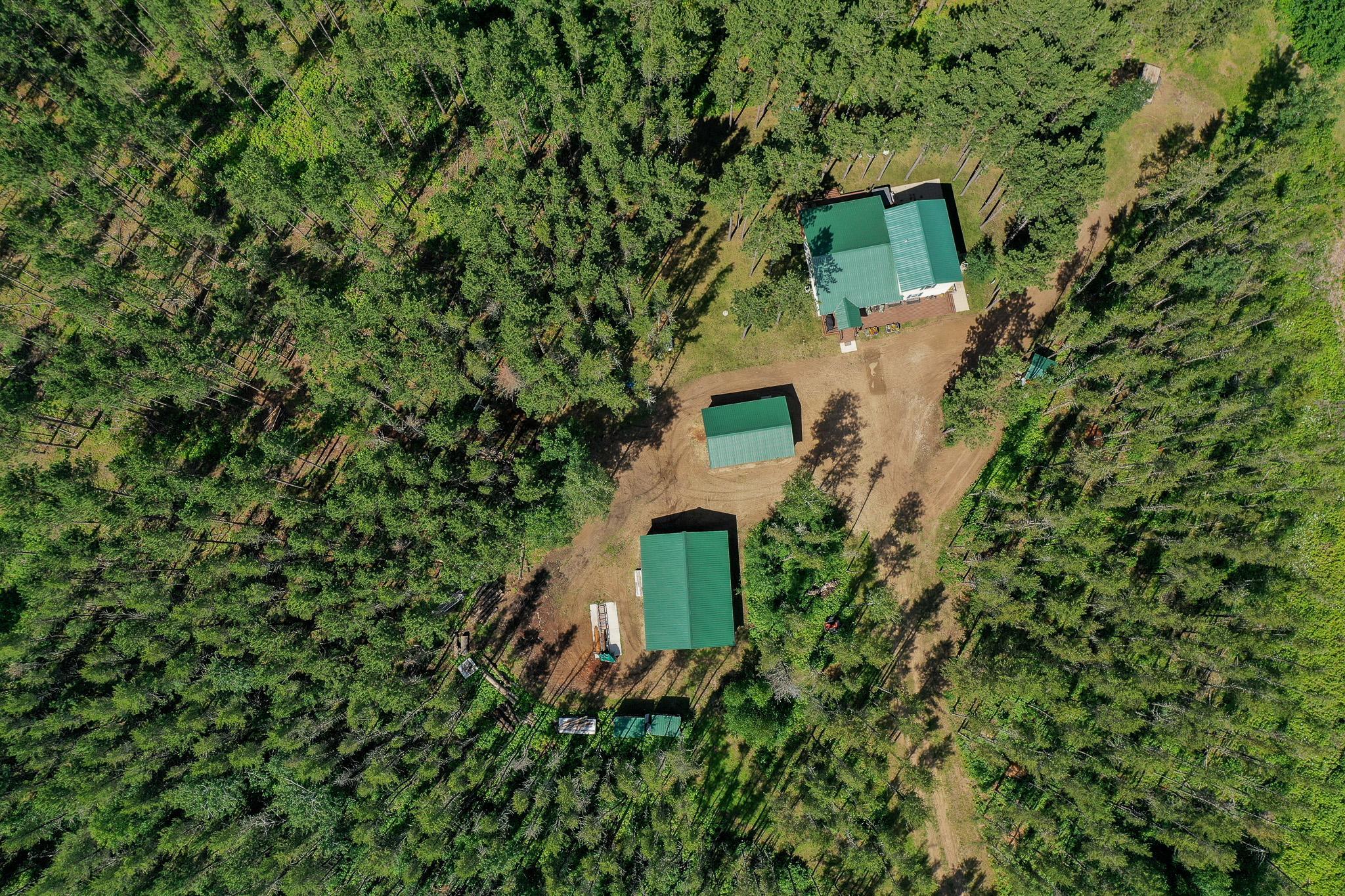 Home, 20x30 garage, 30x40 garage, 8x10 storage shed, 6x8 & 6x10 wood sheds