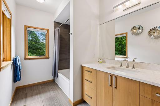 11895 Douglynn Drive, Minnetonka, MN 55343