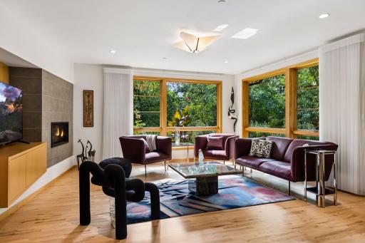 11895 Douglynn Drive, Minnetonka, MN 55343
