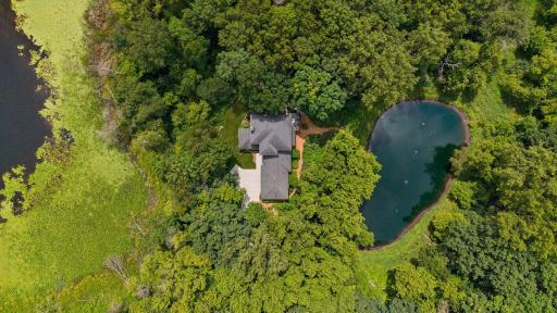11895 Douglynn Drive, Minnetonka, MN 55343