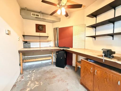 Garage Workbench Room