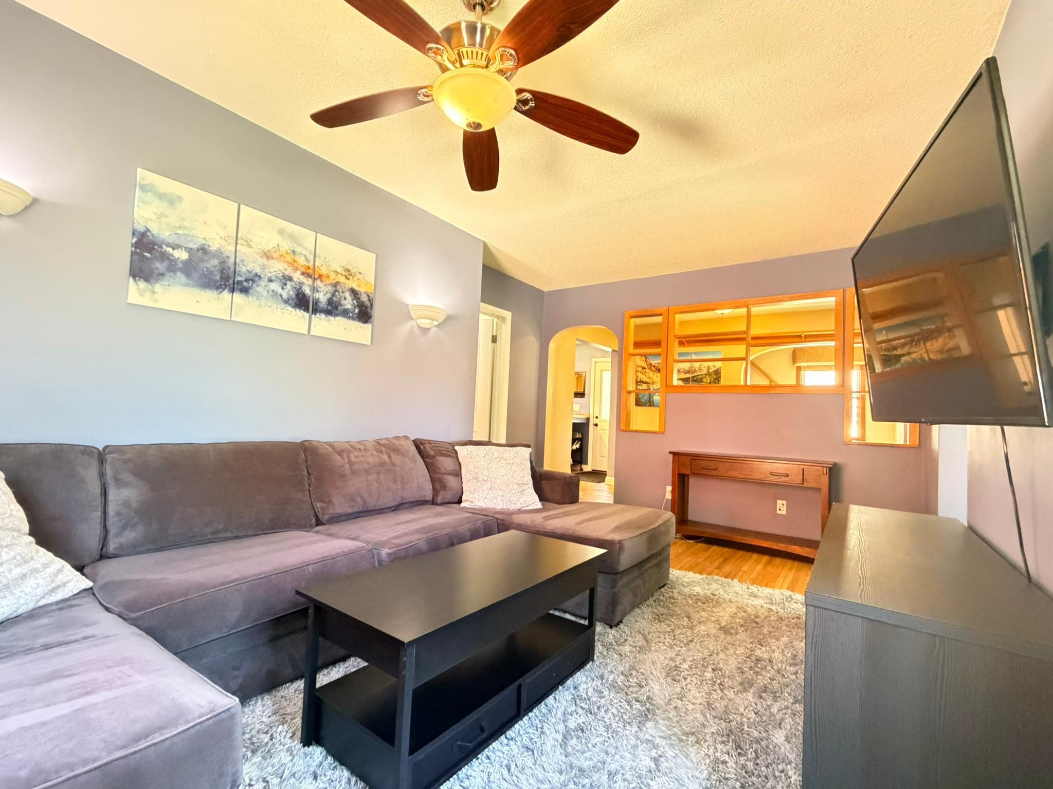 Lliving Room to Dining Room