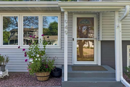 1949 Lakeaires Boulevard, White Bear Lake, MN 55110